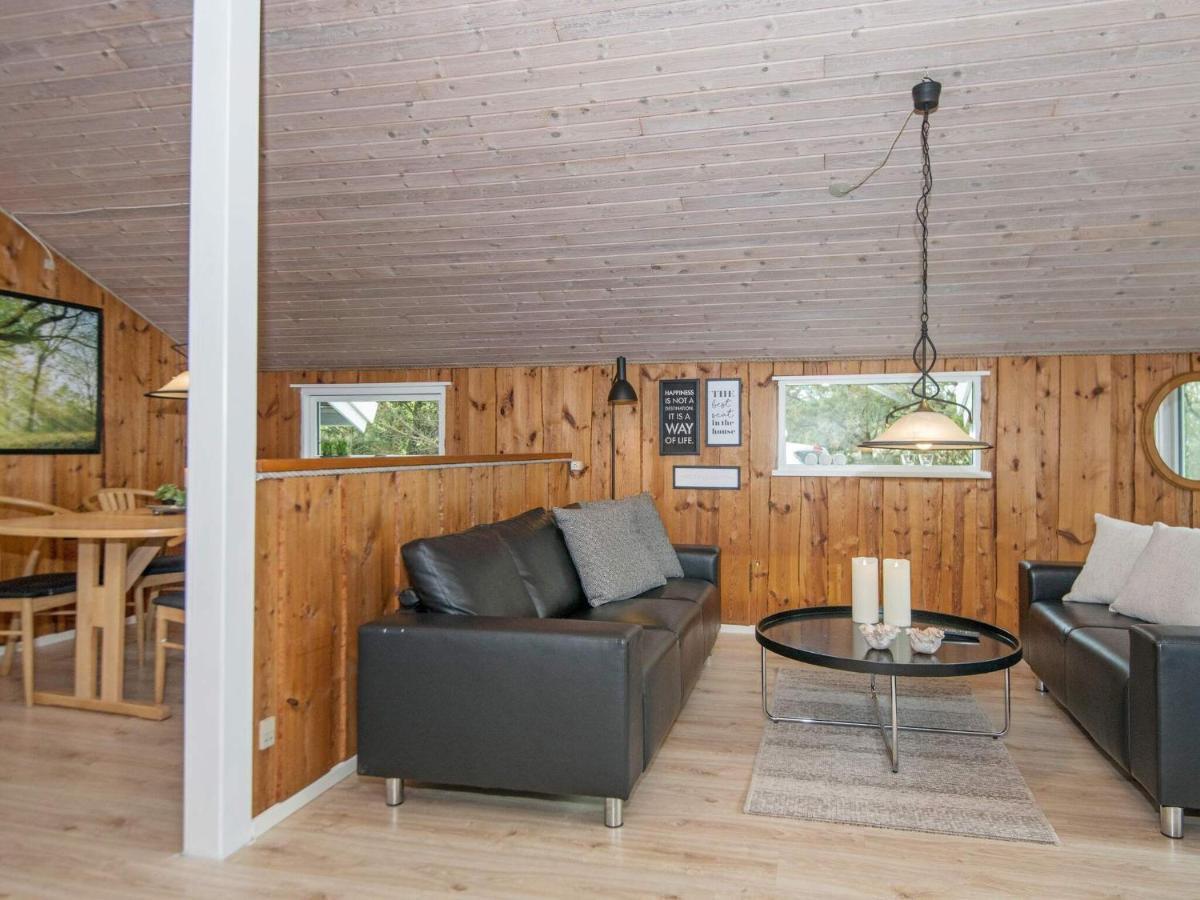 6 Person Holiday Home In R M Bolilmark Eksteriør bilde